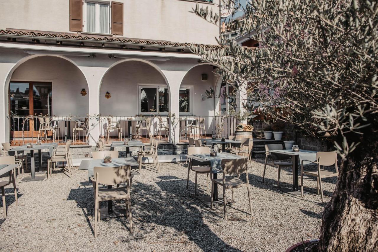 Albergo Ristorante Al Portico Gerra  المظهر الخارجي الصورة
